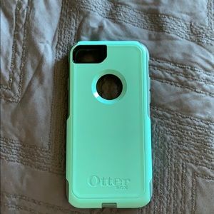 iPhone 7 otter box commuter case